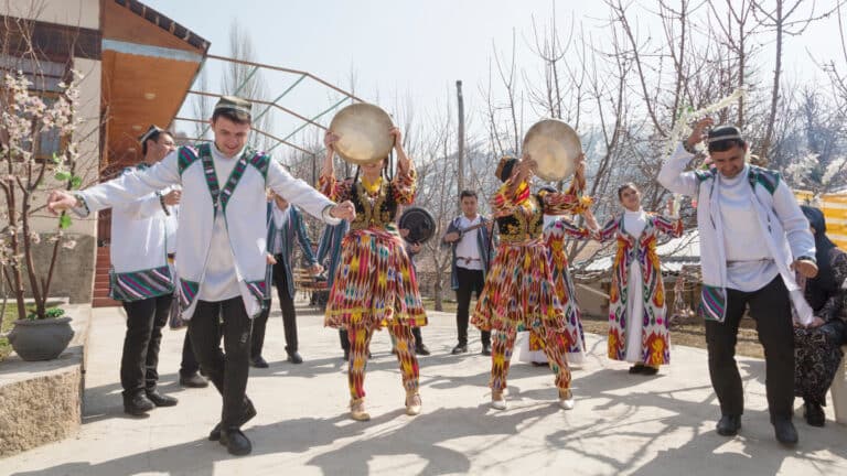 Путешествие в Ташкент на машине на Наурыз - лайфхаки и подводные камни