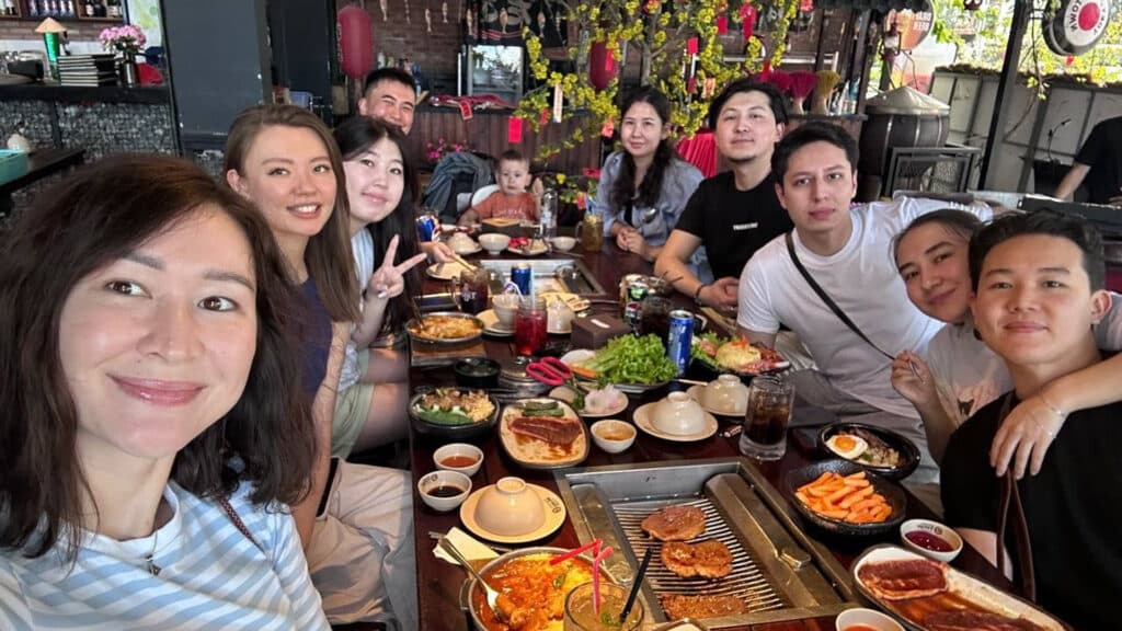 Фото: threads.com/@sweatberry, бильд-редактор: Дастан Шанай