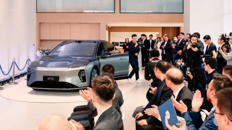 NIO вышла на рынок Узбекистана и открыла первый шоурум в Ташкенте