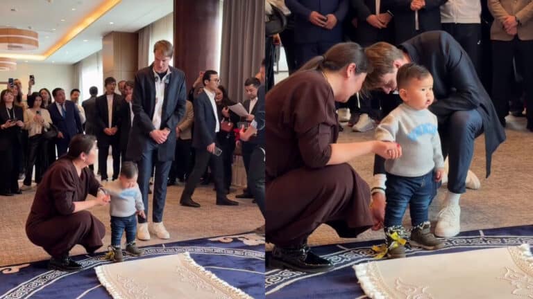 Теннисист Александр Бублик провел тұсаукесер для малыша в Астане