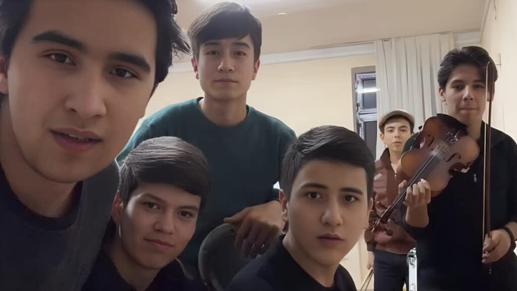 Фото: instagram.com/music.glier, бильд-редактор: Адэлина Мамедова