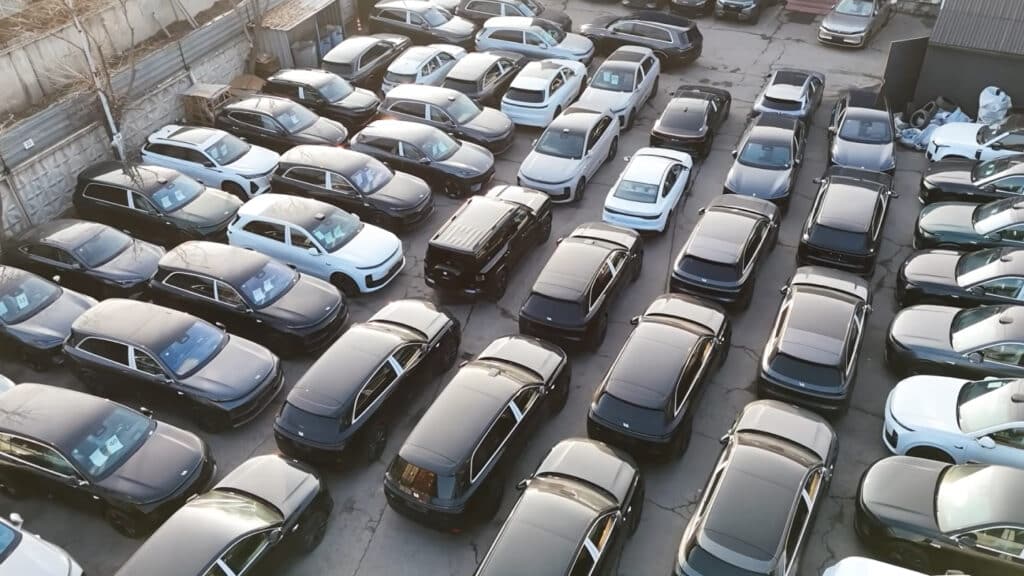 Импортер показал популярные китайские авто до 12 млн тенге в Алматы