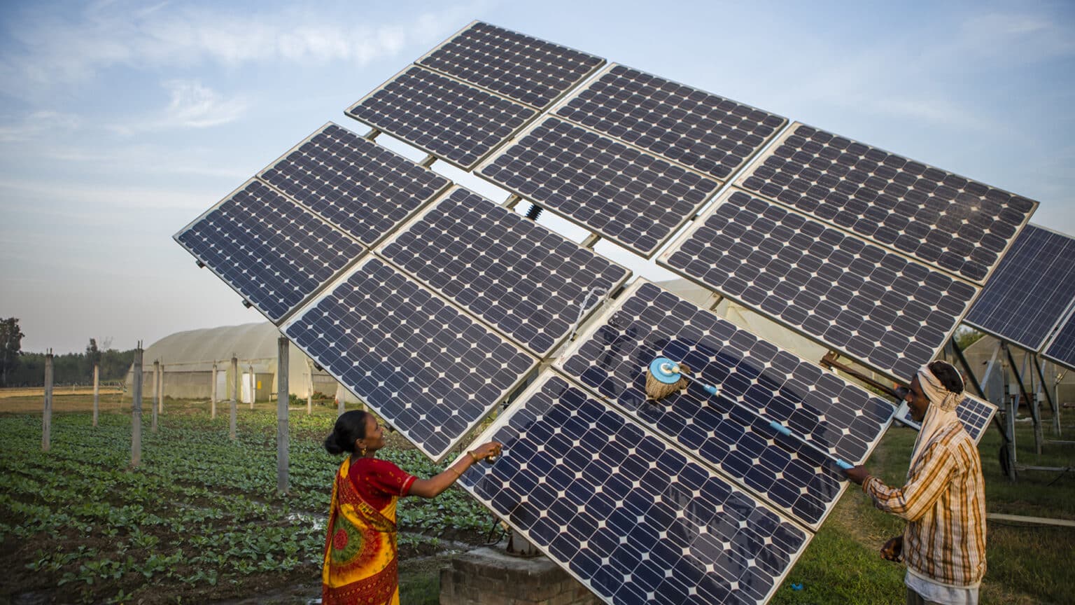 India accelerates clean energy transition