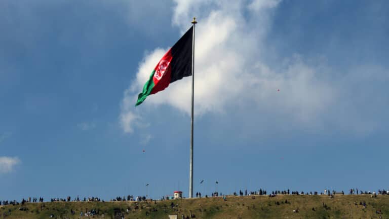 Свой участок и налоговые льготы можно получить по «золотому ВНЖ» Афганистана