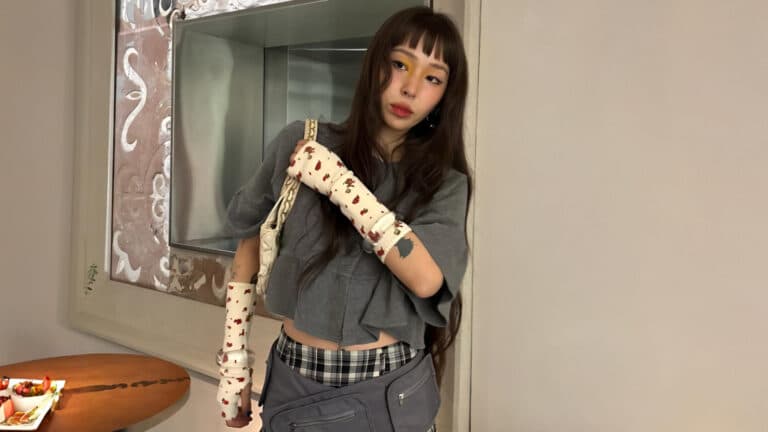 Блогерша из Казахстана засветилась в корейском Elle