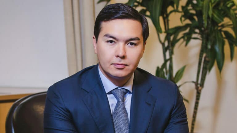 Внук Назарбаева рассказал о переходе человечества от страха к любви