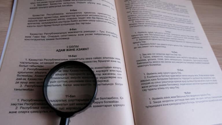 Права граждан хотят отделить от прав человека в Конституции