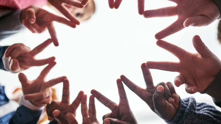 В Казахстане с 2027 года запустят цифровую систему адресной поддержки детей