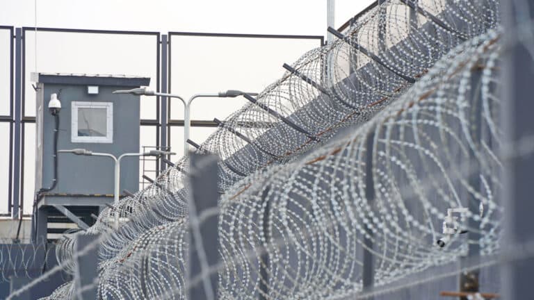 Заключенные будут собирать дроны в Акмолинской области