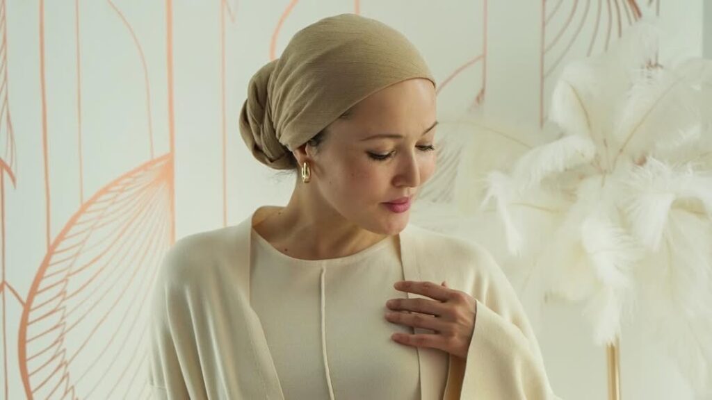 Дене сымбатын сақтау үшін ол спортпен айналысуды, темір көтеруді доғарған / фото: Instagram