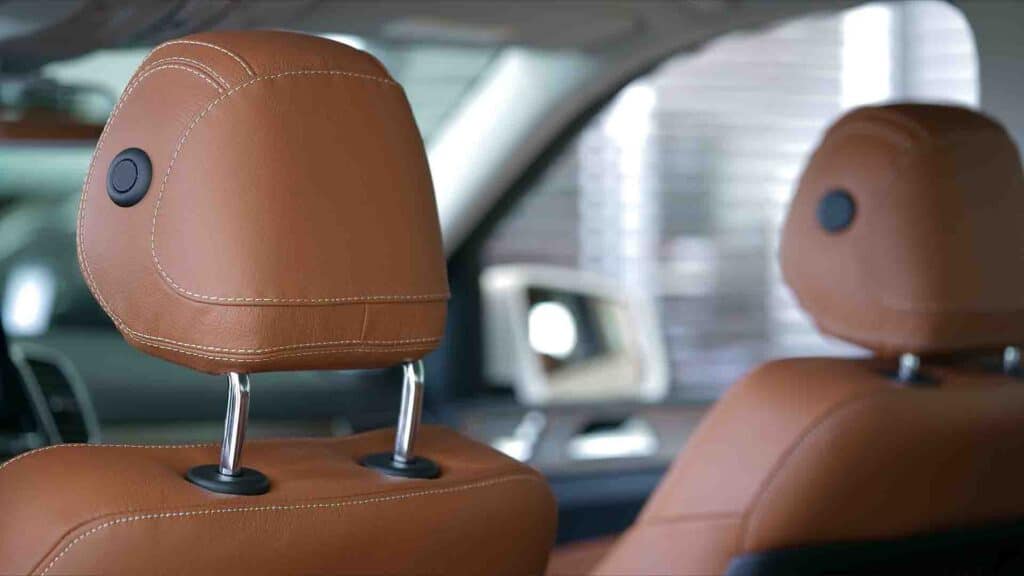 Мультимедиа, орындық, аккумулятор: Қазақстанда қандай автобөлшектер шығады