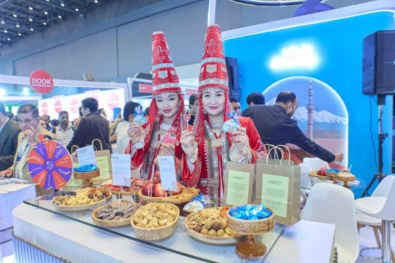 Алматы признали лидером городского туризма на выставке в Индии