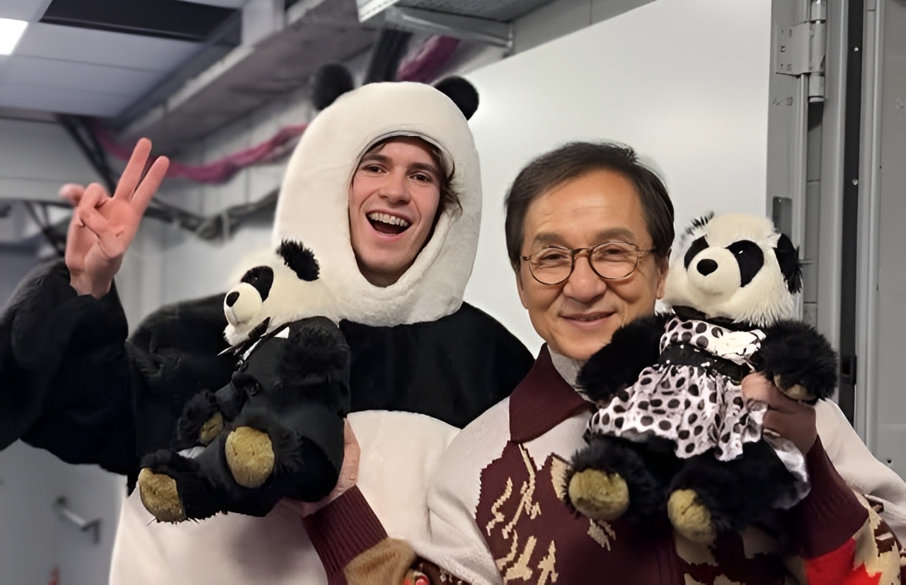 Шайдоров и Головкин неожиданно встретились с Джеки Чаном в Милане