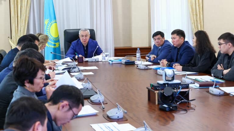 Правительство усиливает контроль за ценами на социально значимые товары