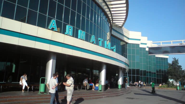 Реконструкцию вокзала Алматы-1 обещают закончить к концу года