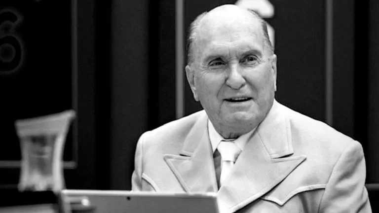 АҚШ-та танымал актер, Оскар сыйлығының иегері Роберт Дюваль өмірден өтті