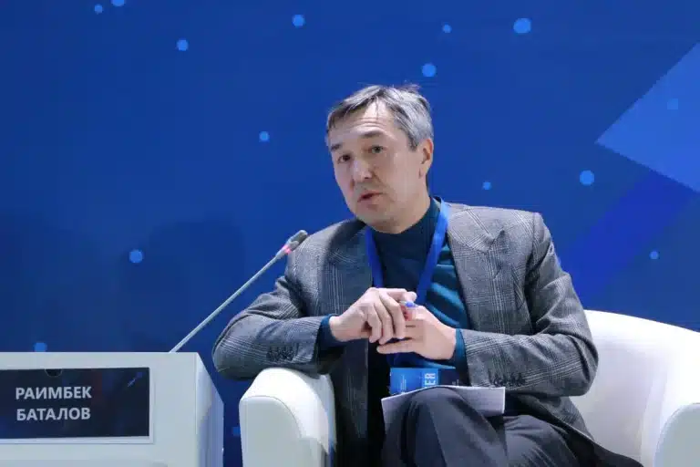 Райымбек Баталов Президенттің штаттан тыс кеңесшісі болып тағайындалды