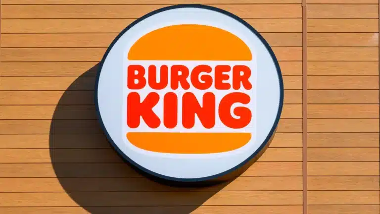 Қазақстандықтар жаппай шағым түсірген Burger King жедел желі ашты