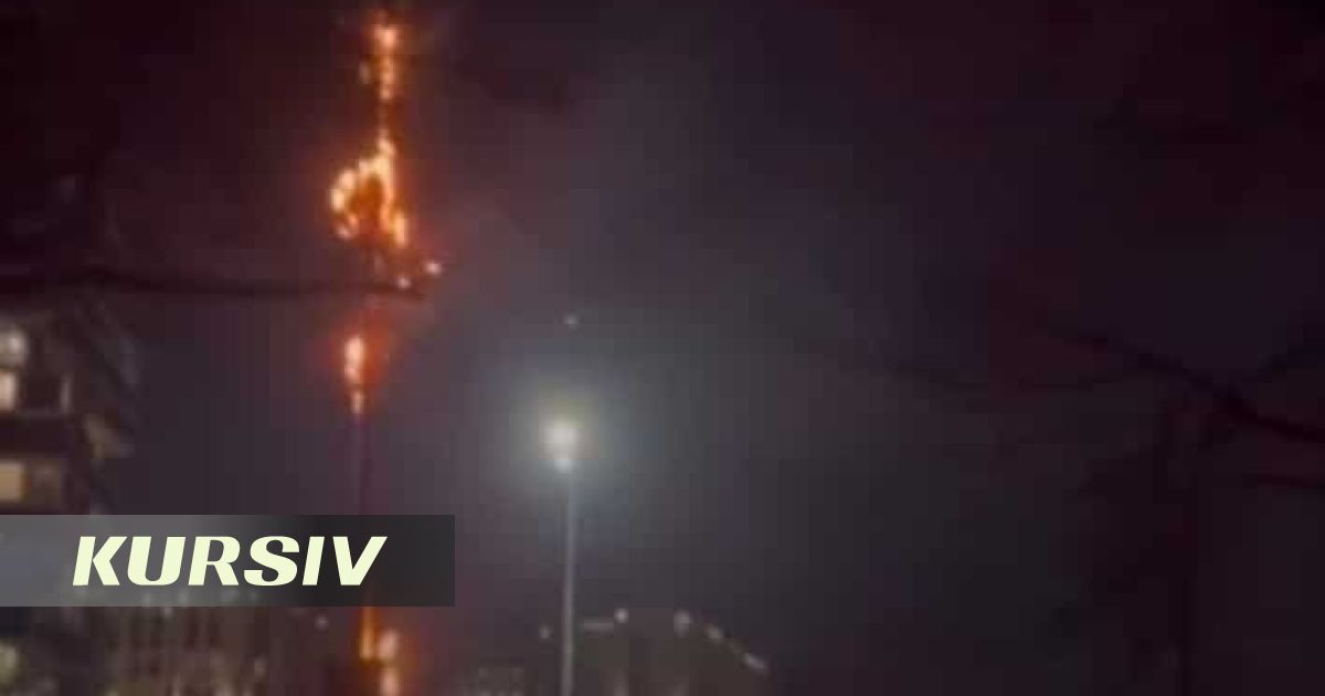 Охваченный огнем столб с камерами «Сергек» сняли на видео в Алматы