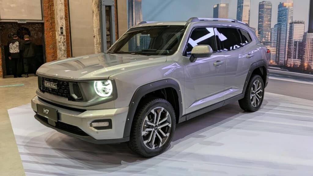 Представили новый HAVAL H7 за 26 млн тенге