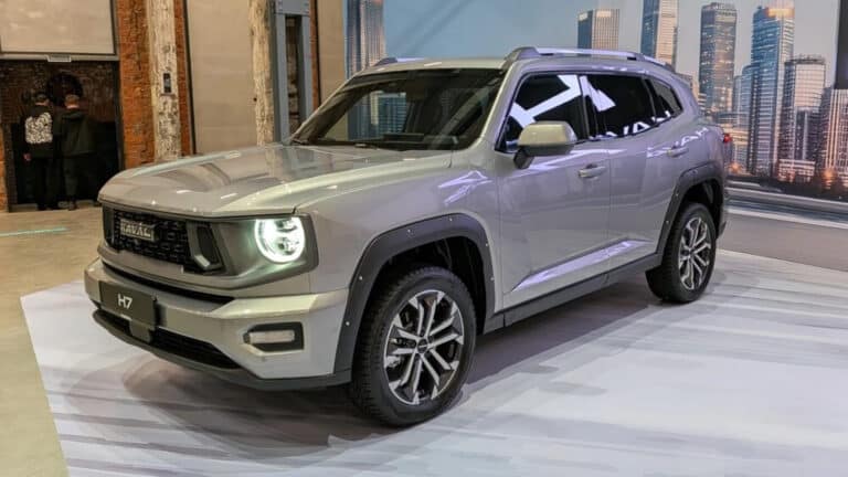 Представили новый HAVAL H7 за 26 млн тенге