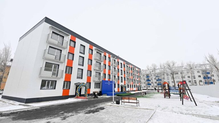 22 семьи получили квартиры в Курчатове