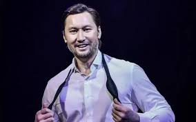 Азамат Сатыбалды жұбайымен бірге бір фильмге түсті