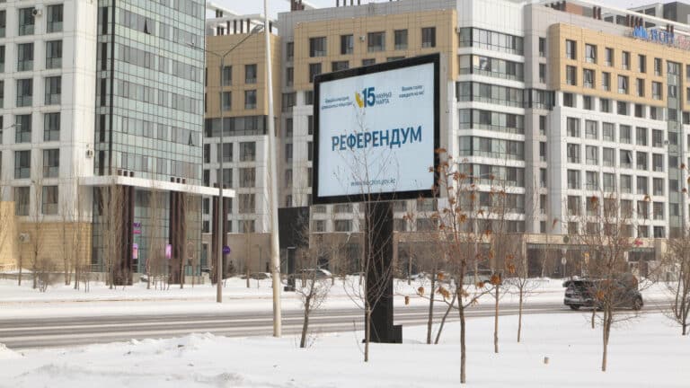 Астана мен Алматы тұрғындары тіркелген сайлау учаскесін онлайн тексере алады