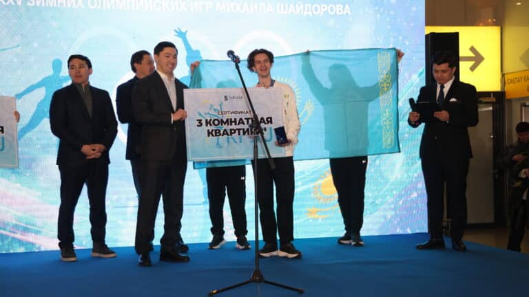 Астанаға келген Михаил Шайдоровқа тағы бір пәтер берілді