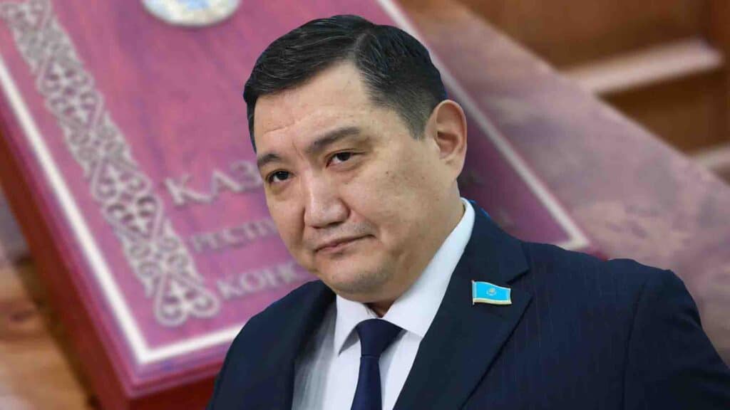 Жер шетелдіктерге сатылмайды – Базарбек жаңа Конституция жобасы жайлы ойын айтты