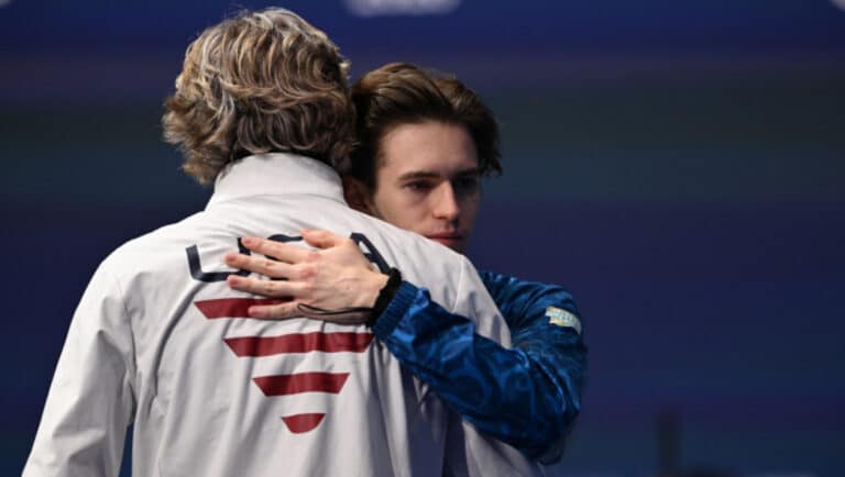 «Қуаныш пен өкініш қатар келген»: америкалық жанкүйер Шайдоровтың жеңісі туралы