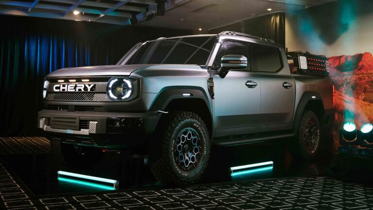 Chery жаңа дизель-гибрид пикабын таныстырды