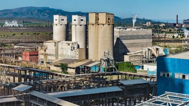 Тараздағы химия зауытында екі жұмысшы қаза тапты