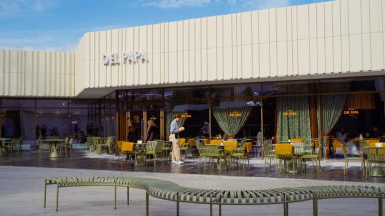 Как выглядит новый ресторан с пешеходной тропой в горы около Медеу