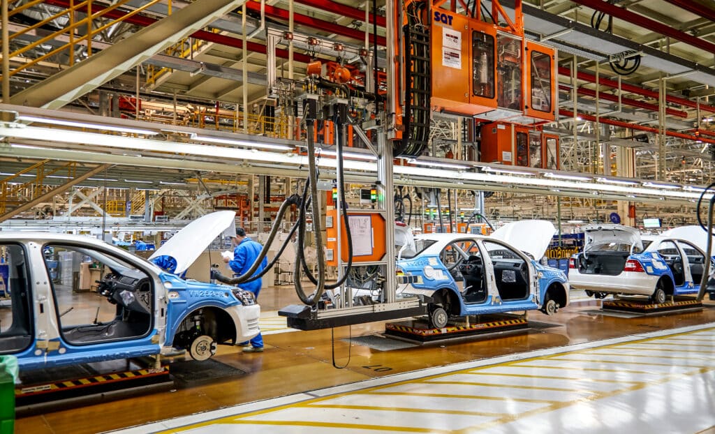 В Китае признали, что автопром страны пока отстает от мировых лидеров