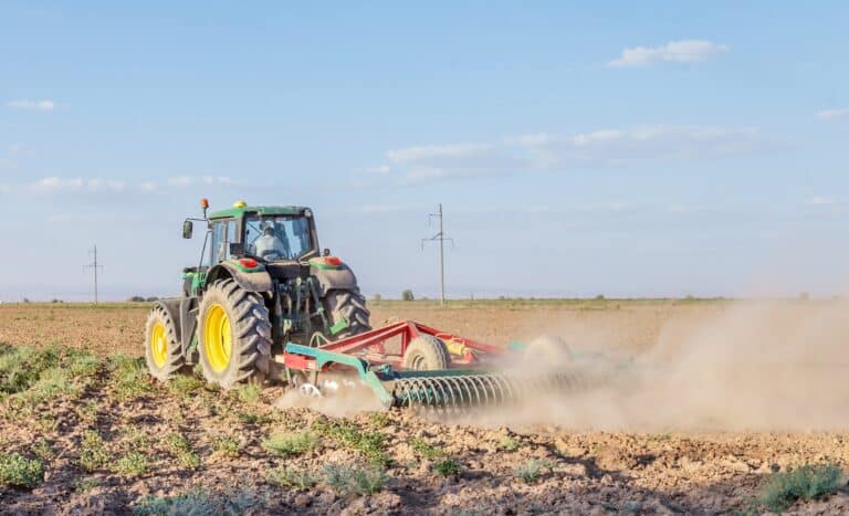 Жетісайда диқандар егін егуге кірісе алмай отыр