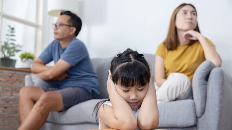 Психолог: Қоғам агрессиямен жұмыс істеп үйрену керек