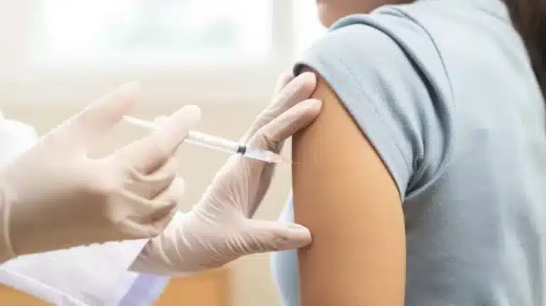 Минздрав обратился к родителям из-за очередной вспышки кори