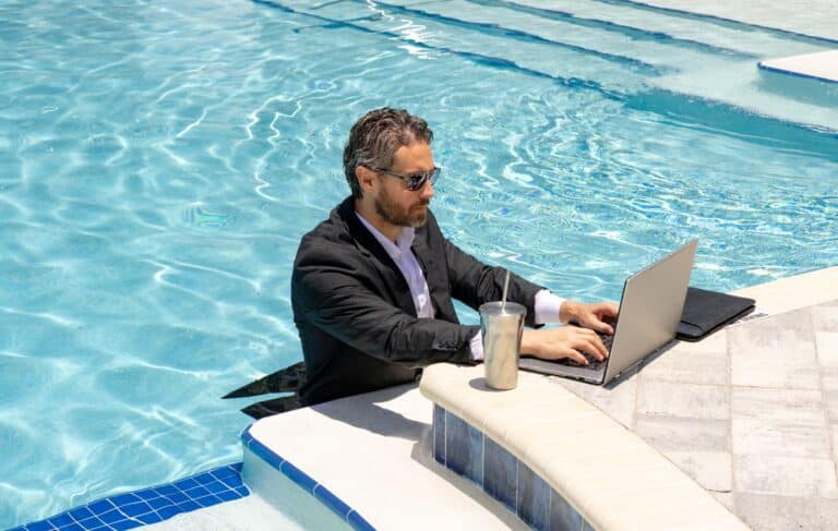 Отменят ли в Казахстане ежегодный трудовой отпуск, ответили в Минтруда