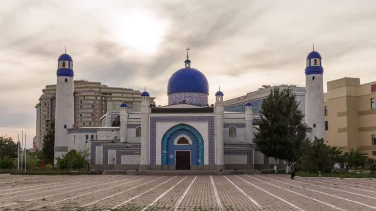 Ораза 2026: Атырау қаласы бойынша ауыз бекіту және ауыз ашу уақыты