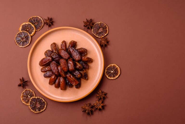 Ауызашарға құрма сатып алғанда нені тексеру керек