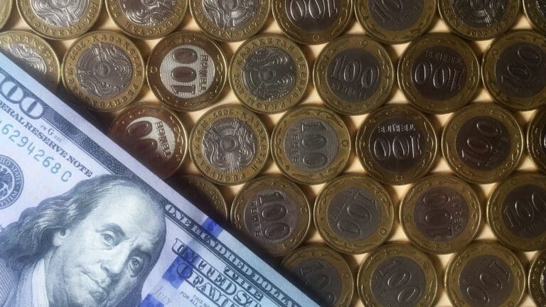 Ұлттық банк 2026 жылы теңге бағамын ұстап тұру үшін 9 млрд доллар жұмсайды