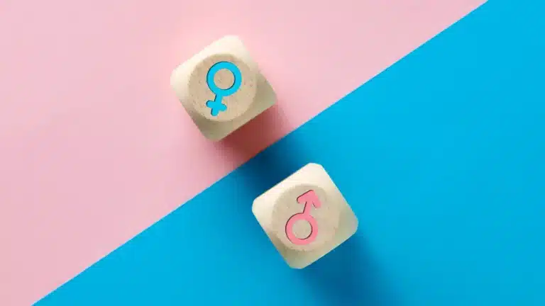 Қырғызстанда жынысты ауыстыруға  толығымен тыйым салу ұсынылды