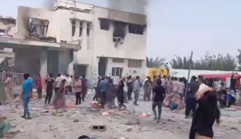 40 детей погибли в результате ракетного удара по школе в Иране