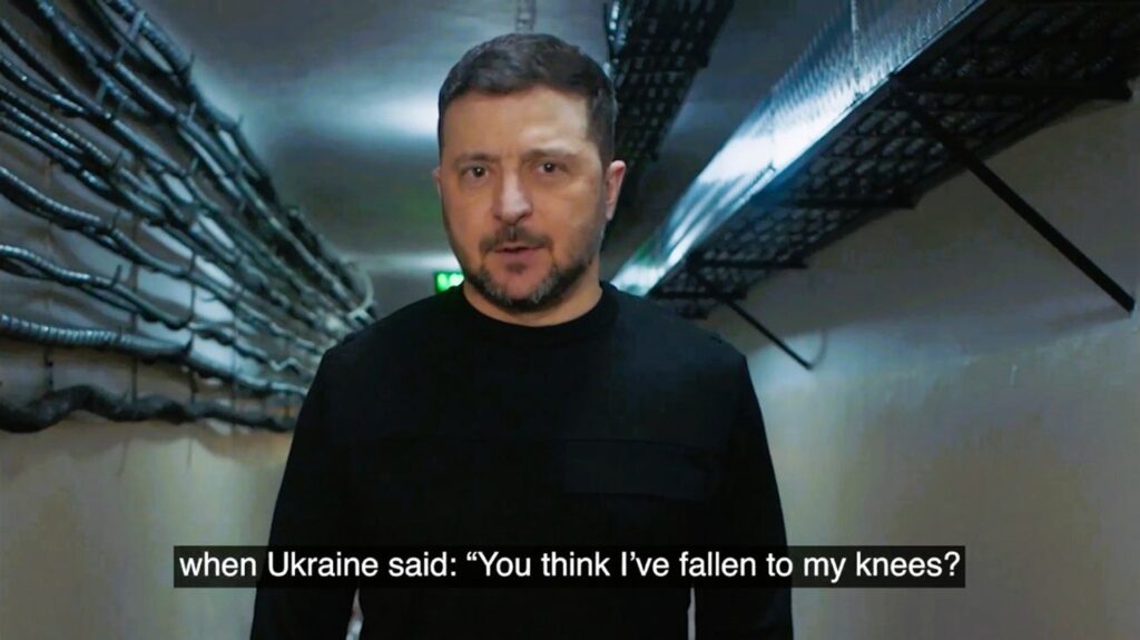 Зеленский алғаш рет бункерде орналасқан резиденциясын көрсетті