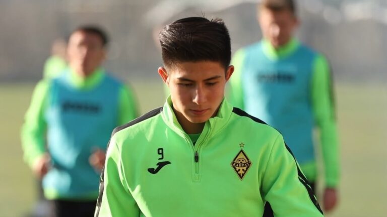 Дастан Сәтбаев денсаулығына байланысты жаттығуға қатыспайтын болды