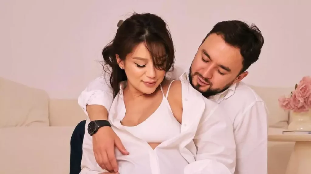 Режиссер көпшілікті сақ болуға шақырды/фото: instagram.com/ulbossyn.shalkarova