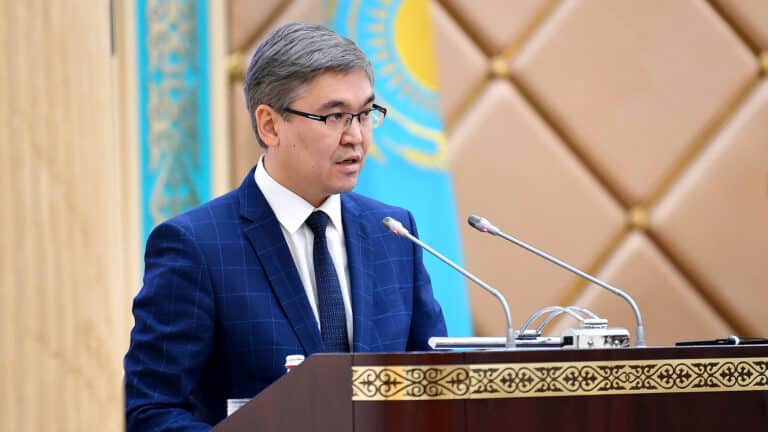 Пенсии казахстанцев доверят экс-главе KASE и бывшему зампреду Нацбанка