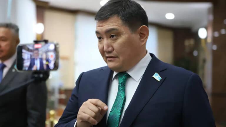 Депутат объяснил, какие стороны жизни Алатау будут регулироваться особым законом