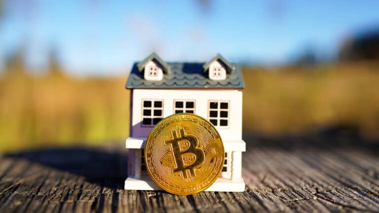 Жилье в Казахстане может стать доступнее, если будет возможна покупка за криптовалюту